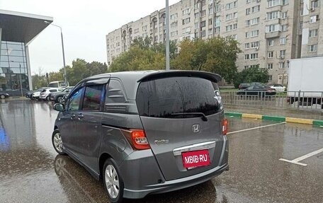 Honda Freed I, 2010 год, 1 000 000 рублей, 5 фотография