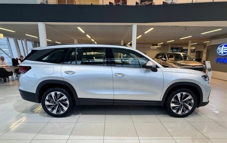 Skoda Kodiaq, 2025 год, 5 800 000 рублей, 7 фотография