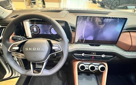 Skoda Kodiaq, 2025 год, 5 800 000 рублей, 18 фотография