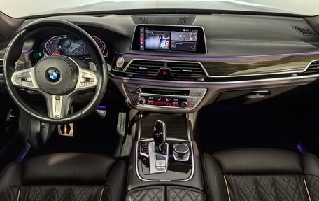 BMW 7 серия, 2021 год, 7 450 000 рублей, 11 фотография