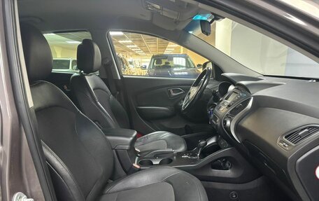 Hyundai ix35 I рестайлинг, 2015 год, 1 283 000 рублей, 10 фотография