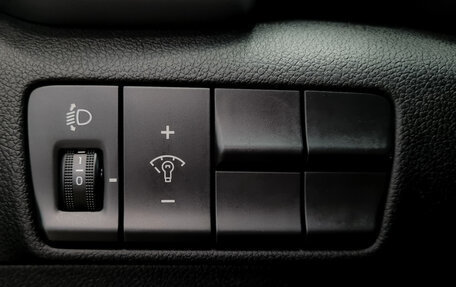 KIA Sportage IV рестайлинг, 2019 год, 1 820 000 рублей, 9 фотография