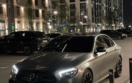 Mercedes-Benz E-Класс, 2021 год, 7 100 000 рублей, 21 фотография