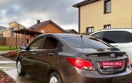 Hyundai Solaris II рестайлинг, 2015 год, 890 000 рублей, 5 фотография