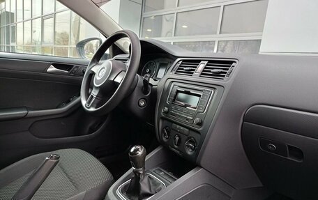 Volkswagen Jetta VI, 2014 год, 979 000 рублей, 6 фотография