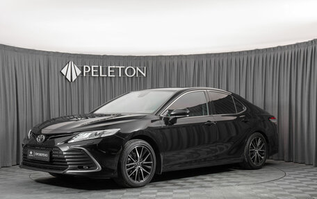 Toyota Camry, 2021 год, 2 450 000 рублей, 1 фотография