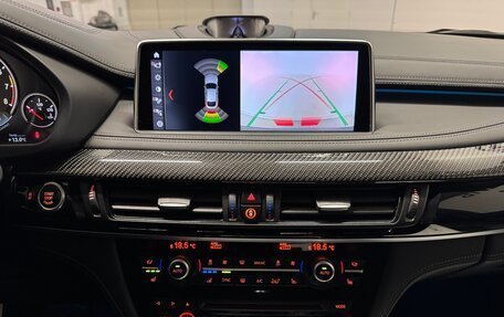 BMW X6 M, 2018 год, 4 390 000 рублей, 16 фотография