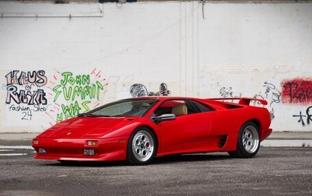 Lamborghini Diablo, 1992 год, 35 500 000 рублей, 2 фотография