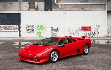 Lamborghini Diablo, 1992 год, 35 500 000 рублей, 3 фотография