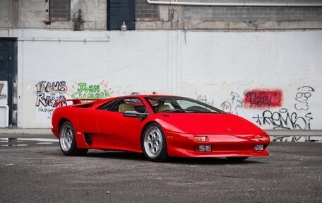 Lamborghini Diablo, 1992 год, 35 500 000 рублей, 6 фотография