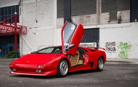 Lamborghini Diablo, 1992 год, 35 500 000 рублей, 5 фотография