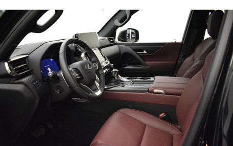 Lexus LX, 2024 год, 24 950 000 рублей, 9 фотография