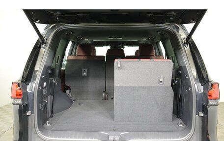 Lexus LX, 2024 год, 24 950 000 рублей, 16 фотография