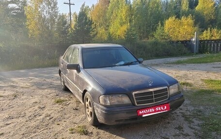 Mercedes-Benz C-Класс, 1993 год, 70 000 рублей, 2 фотография