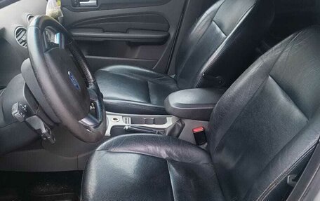 Ford Focus II рестайлинг, 2005 год, 300 000 рублей, 7 фотография