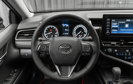 Toyota Camry, 2021 год, 2 450 000 рублей, 12 фотография