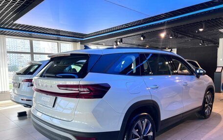 Skoda Kodiaq, 2025 год, 5 800 000 рублей, 3 фотография