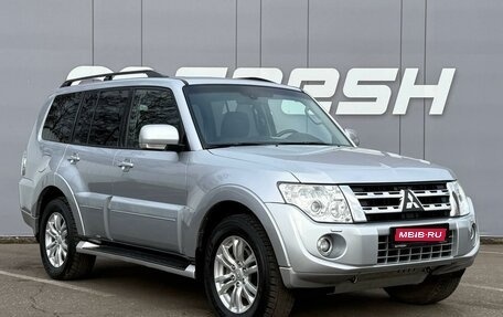 Mitsubishi Pajero IV, 2011 год, 2 020 000 рублей, 1 фотография