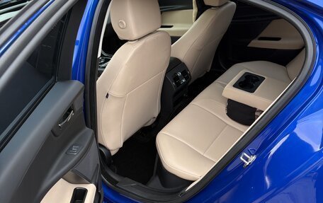 Jaguar XE I рестайлинг, 2016 год, 2 100 000 рублей, 7 фотография