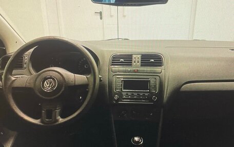 Volkswagen Polo VI (EU Market), 2013 год, 650 000 рублей, 3 фотография