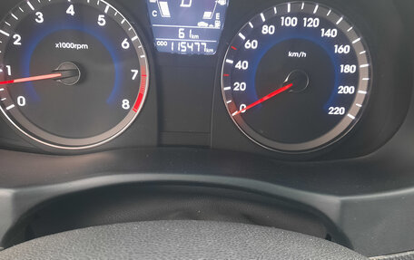 Hyundai Solaris II рестайлинг, 2011 год, 870 000 рублей, 4 фотография