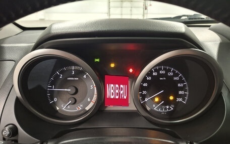 Toyota Land Cruiser Prado 150 рестайлинг 2, 2015 год, 2 950 000 рублей, 17 фотография