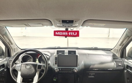 Toyota Land Cruiser Prado 150 рестайлинг 2, 2015 год, 2 950 000 рублей, 18 фотография