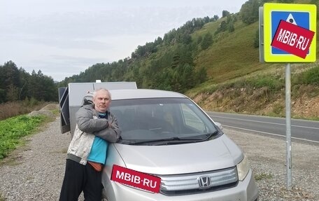 Honda Freed I, 2012 год, 935 000 рублей, 1 фотография