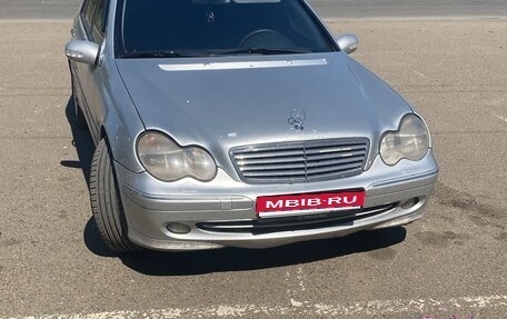 Mercedes-Benz C-Класс, 2000 год, 650 000 рублей, 1 фотография
