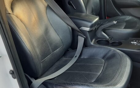 Hyundai ix35 I рестайлинг, 2012 год, 1 125 000 рублей, 12 фотография