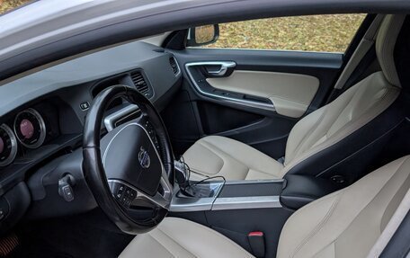 Volvo S60 III, 2012 год, 1 290 000 рублей, 10 фотография