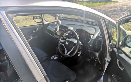 Honda Fit III, 2009 год, 650 000 рублей, 2 фотография