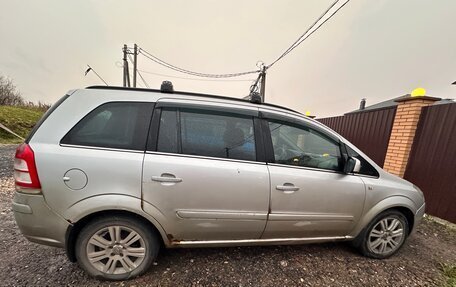 Opel Zafira B, 2011 год, 790 000 рублей, 4 фотография