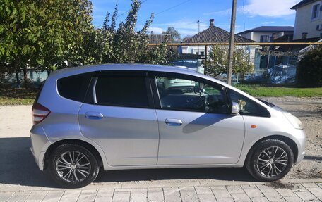 Honda Fit III, 2009 год, 650 000 рублей, 11 фотография