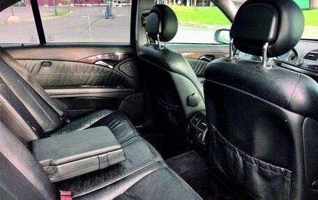 Mercedes-Benz E-Класс, 2005 год, 600 000 рублей, 6 фотография