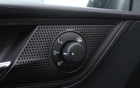 Skoda Rapid II, 2021 год, 1 800 000 рублей, 19 фотография