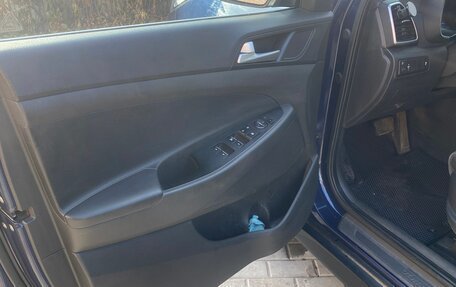 Hyundai Tucson III, 2020 год, 2 390 000 рублей, 10 фотография