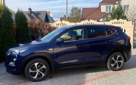 Hyundai Tucson III, 2020 год, 2 390 000 рублей, 9 фотография