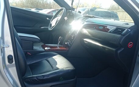 Toyota Camry, 2013 год, 1 700 000 рублей, 10 фотография