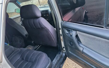 ГАЗ 3102 «Волга», 2004 год, 230 000 рублей, 21 фотография