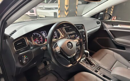 Volkswagen Golf VII, 2018 год, 2 100 000 рублей, 26 фотография