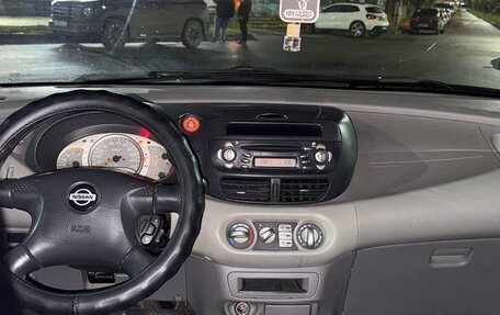 Nissan Almera Tino i, 2001 год, 160 000 рублей, 10 фотография