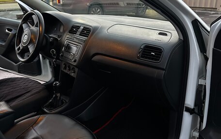 Volkswagen Polo VI (EU Market), 2014 год, 530 000 рублей, 6 фотография