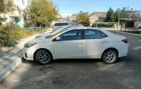 Toyota Corolla, 2013 год, 910 000 рублей, 3 фотография