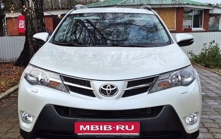 Toyota RAV4, 2014 год, 2 060 000 рублей, 13 фотография