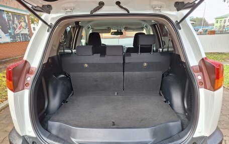 Toyota RAV4, 2014 год, 2 060 000 рублей, 20 фотография