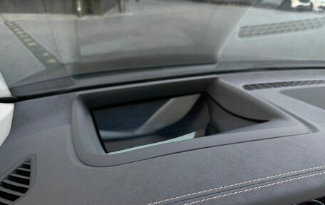 Mercedes-Benz EQS, 2021 год, 7 500 000 рублей, 24 фотография