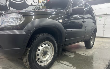 Chevrolet Niva I рестайлинг, 2018 год, 839 000 рублей, 7 фотография