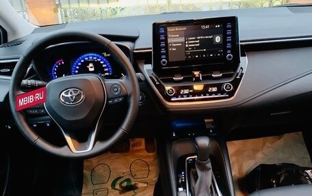 Toyota Corolla, 2019 год, 2 400 000 рублей, 7 фотография