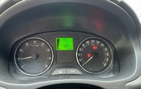 Skoda Fabia II, 2011 год, 550 000 рублей, 8 фотография